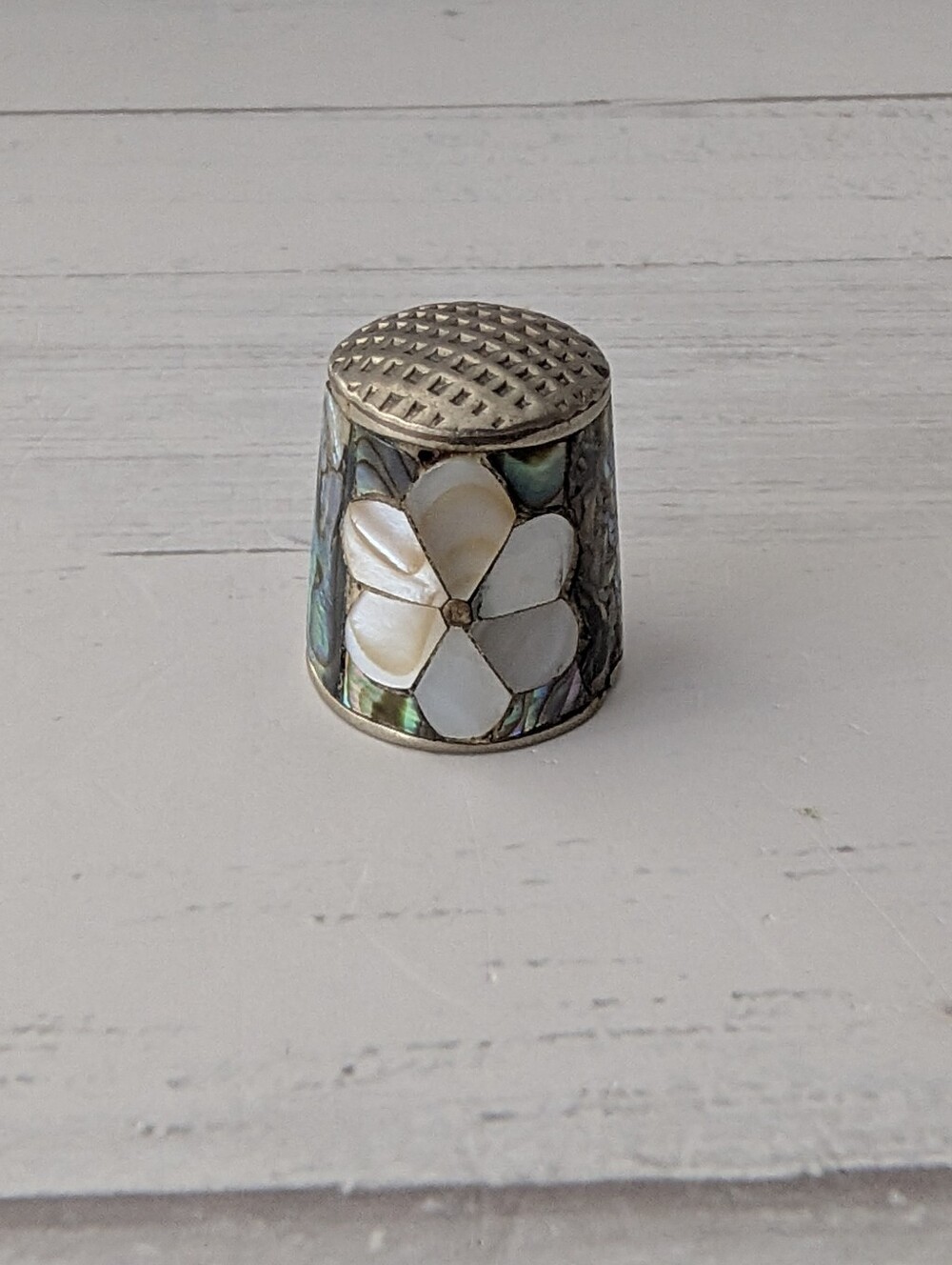 Vintage Mexican Alpaca Silver thimble Abalone & Mother of Pearl inlay